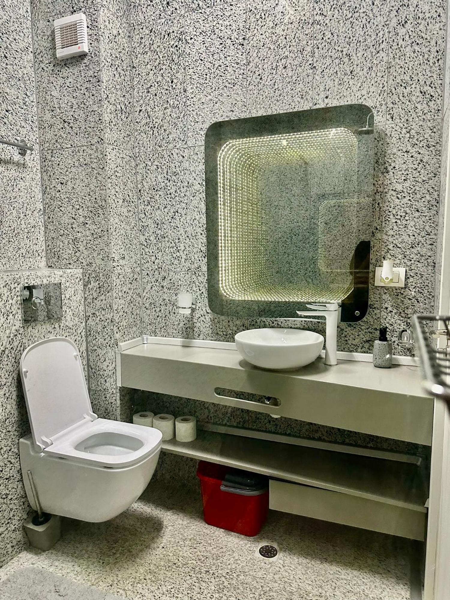 Metamorfoz Apartment Năvodari Exteriör bild